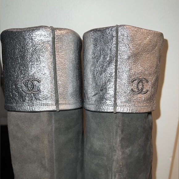Chanel Grey Suede Metallic Fold-Over Interlocking CC Knee High Boots - Picture 2 of 10